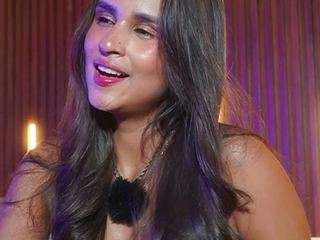 alana-haze Live Webcam on CamSoda