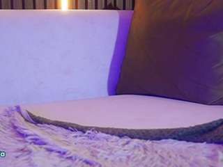 alana-haze Live Webcam on CamSoda