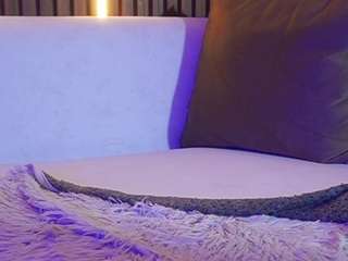 Live webcam model alana-haze on Soda Cams