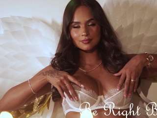 alana-haze Live Webcam on CamSoda