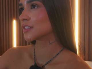 alana-haze Live Webcam on CamSoda