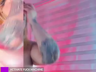 Miss Pawi's Live Sex Cam Show