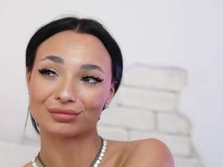 MaraMaxine live cam preview