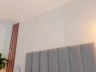 kendallwest1's Live Sex Cam Show