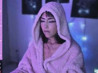  nicolle-lee chat room