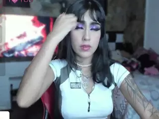 Nicolle Lee's Live Sex Cam Show