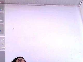 veruzca27 Live Webcam on CamSoda