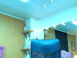 barbie-brown webcam