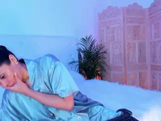 antonellaxxx's Live Sex Cam Show