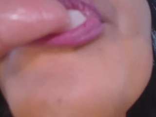 Squirtdoll live cam preview