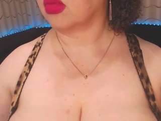 YourBustyKatty