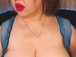 YourBustyKatty