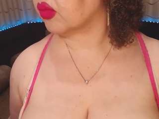 yourbustykatty's CamSoda show and profile