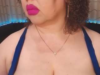 yourbustykatty webcam