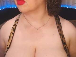 YourBustyKatty live cam — ass, lovense, toys