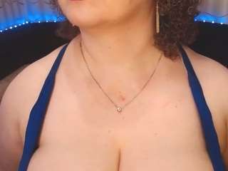 yourbustykatty live webcam show