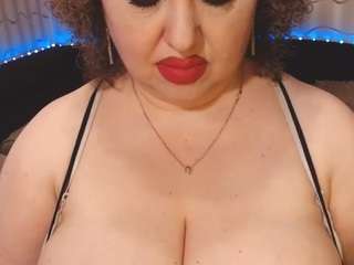yourbustykatty