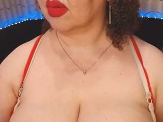 YourBustyKatty