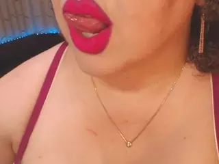 YourBustyKatty's Live Sex Cam Show