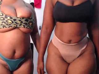 Live webcam model lustyebony1996 on Soda Cams