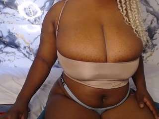 lustyebony1996