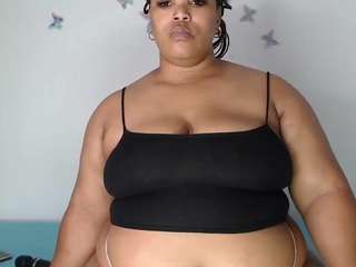 sexychill1992 webcam