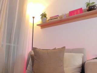 Live webcam model sofy-ramirez on Soda Cams