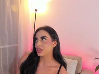 Live webcam model sofy-ramirez on Soda Cams