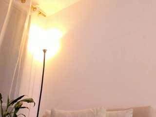 Live webcam model sofy-ramirez on Soda Cams