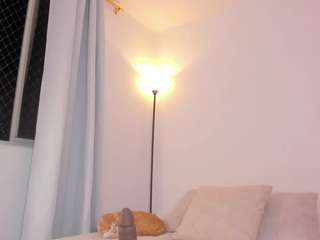 le modèle sofy-ramirez est en webcam porno dans un show sur le site camsoda, il possède les tags suivants: ahegao,orgasm,lush,massage,natural,naughty,no drinking,no smoking,oil,pov,goddess,ride-torso,sex toys,shaved-pussy,spank,striptease,teen 18,twerk,young adult,anal