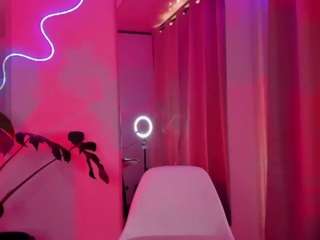 ehily-ts Live Webcam on CamSoda