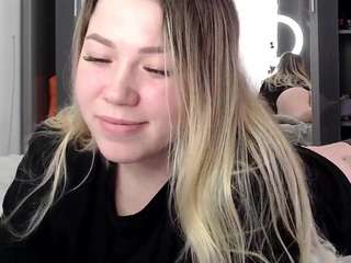 ember-bunny Live Webcam on CamSoda