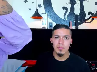 LatinHorny69's Live Sex Cam Show