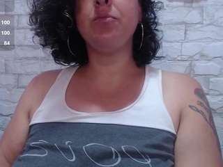 karoldbbw's CamSoda show and profile