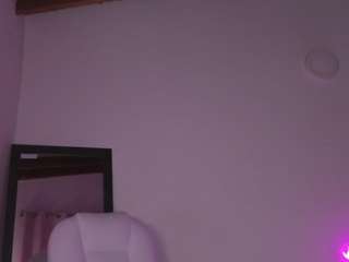 meghanwolf Live Webcam on CamSoda