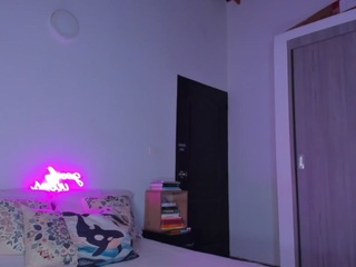 meghanwolf Live Webcam on CamSoda