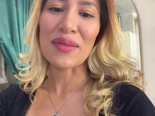 Live webcam model meghanwolf on Soda Cams