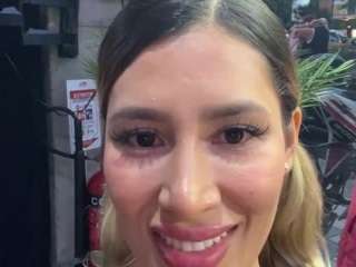 Live webcam model meghanwolf on Soda Cams