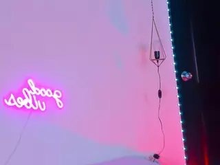 MeghanWolf's Live Sex Cam Show