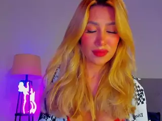MeghanWolf's Live Sex Cam Show