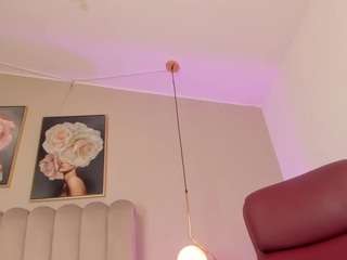 saraa-blonde