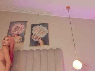 saraa-blonde
