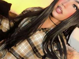 zoe-zaballa Live Webcam on CamSoda
