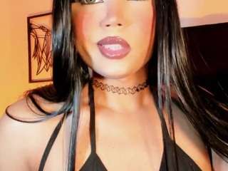 zoe-zaballa Live Webcam on {site_name}