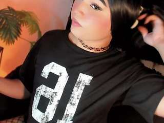 zoe-zaballa Live Webcam on CamSoda