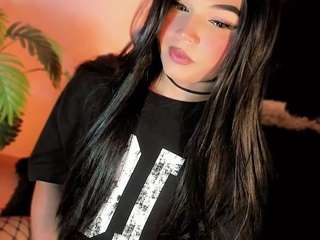 zoe-zaballa live cam profile