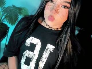 zoe-zaballa live cam profile