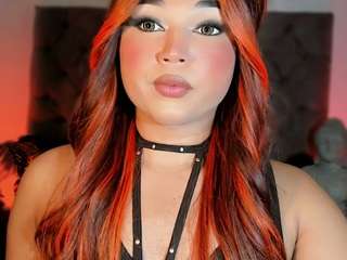 zoe-zaballa webcam model