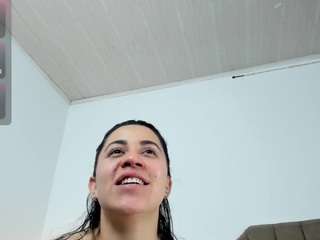 candie26 Live Webcam on CamSoda