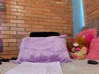 candie26 Sex Cam Show